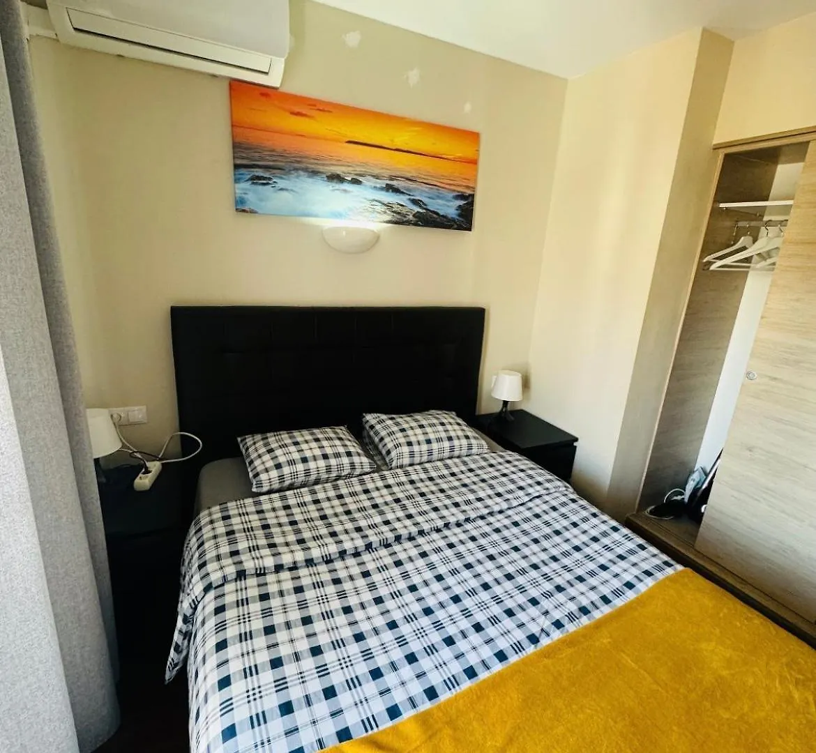 Simpatico Piso Con 2 Piscinas Y Vistas Al Mar Apartment Lloret de Mar