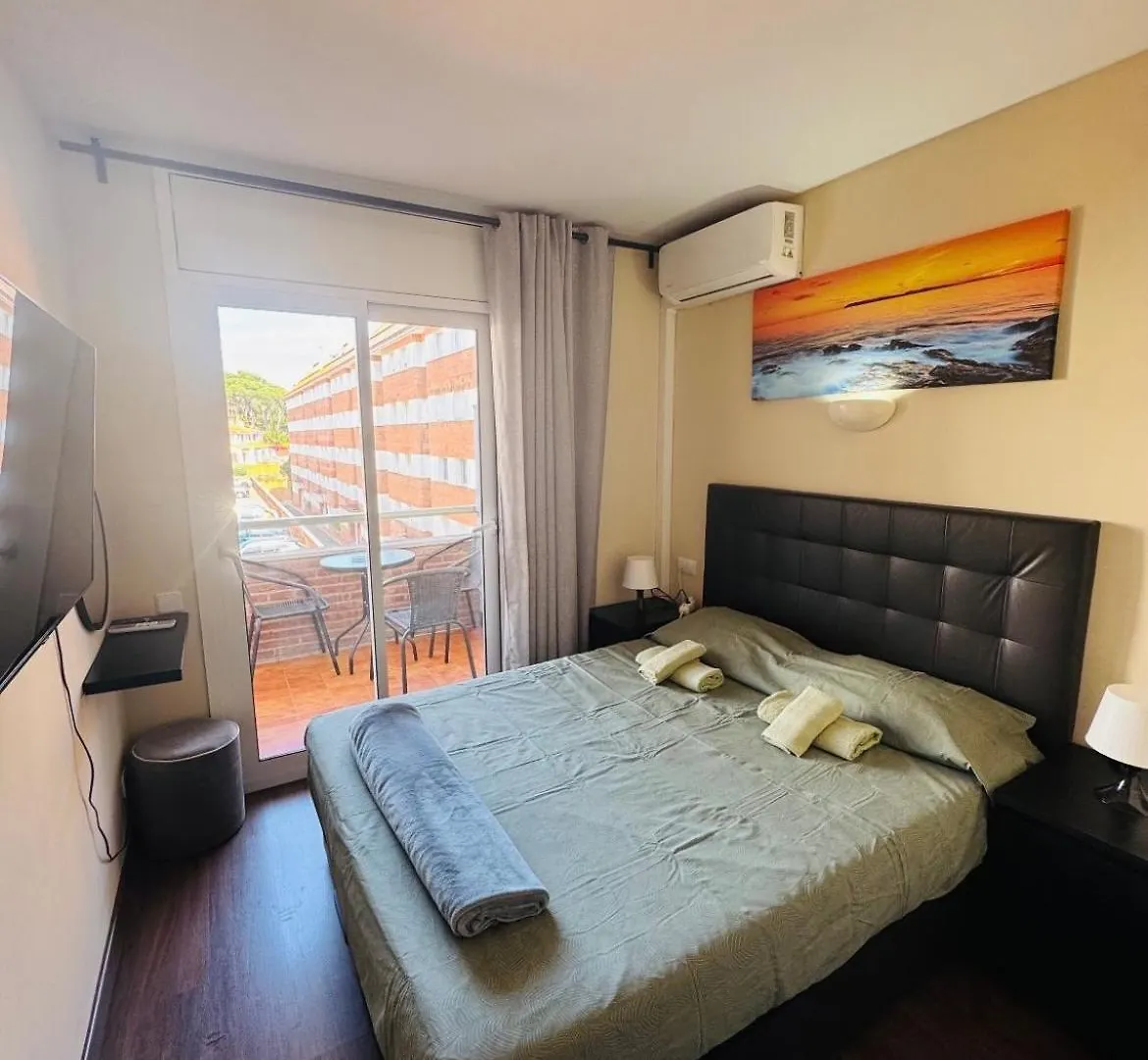 Simpatico Piso Con 2 Piscinas Y Vistas Al Mar Apartment Lloret de Mar